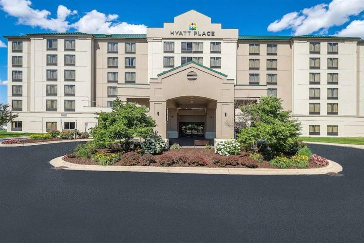 Hyatt Place Detroit/Ютика Экстерьер фото
