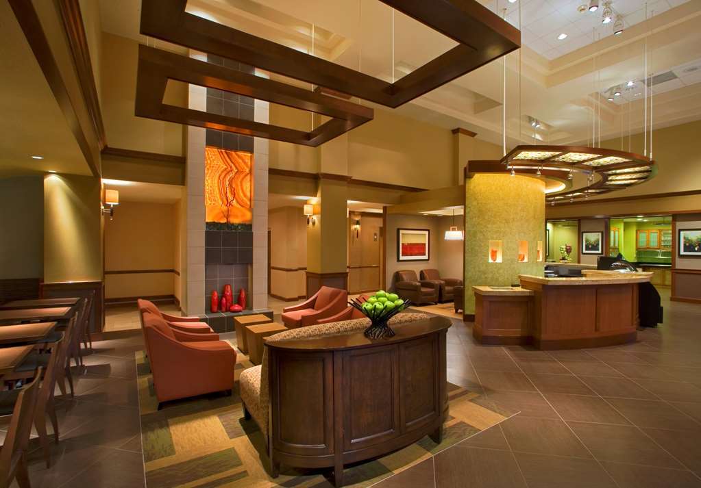 Hyatt Place Detroit/Ютика Интерьер фото